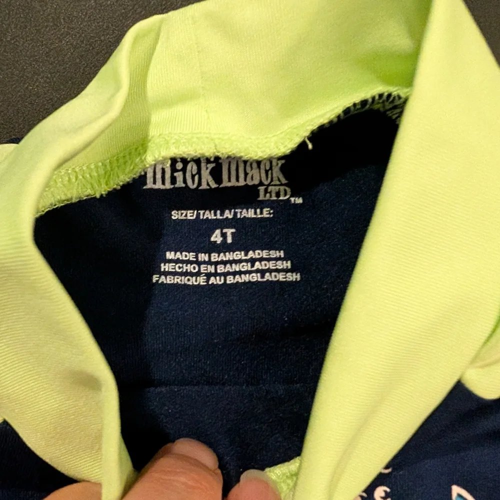 Mick Mack Toddler Boy 2-Piece Rash Guard and Trunk Swimsuit Set in Size 4T